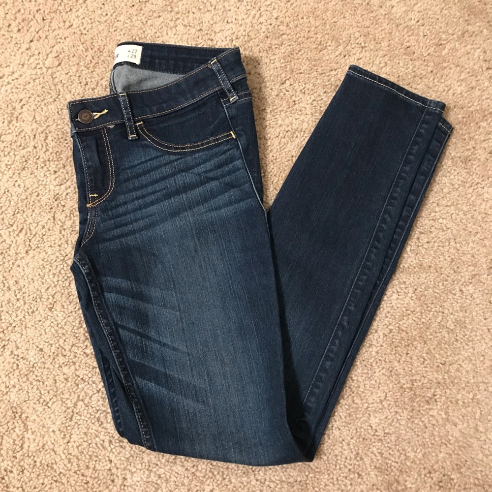 Hollister Jeans NWOT